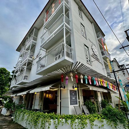 Wua Lai Boutique Hotel Chiang Mai Ngoại thất bức ảnh