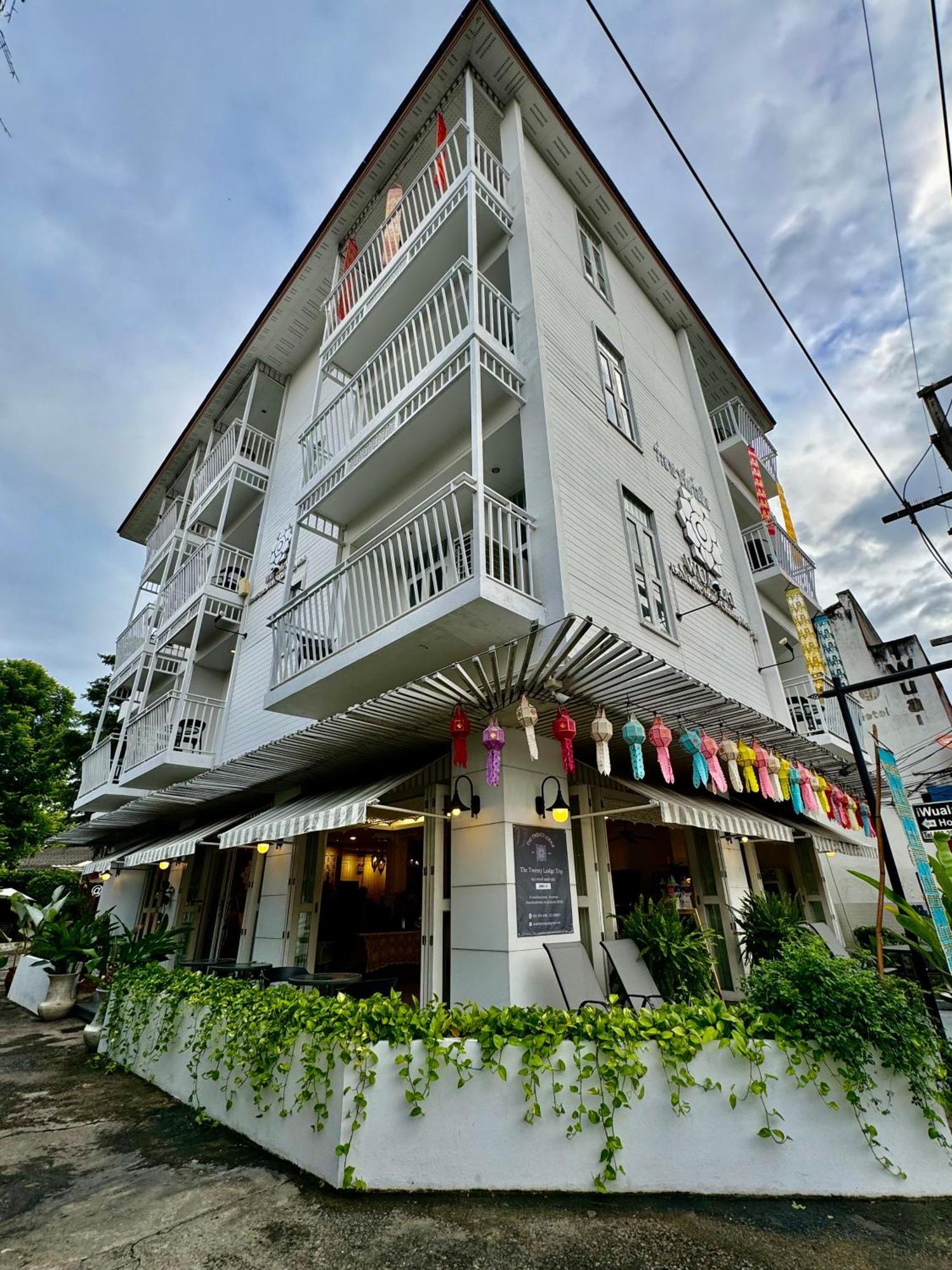 Wua Lai Boutique Hotel Chiang Mai Ngoại thất bức ảnh